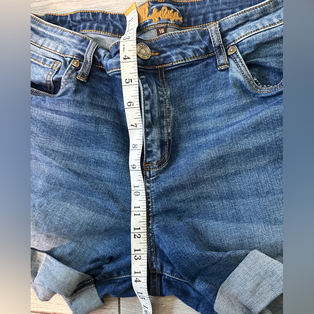 Kut from the Kloth Women’s Classic Denim Katy Boyfriend Jean Shorts size 16 - Picture 4 of 8